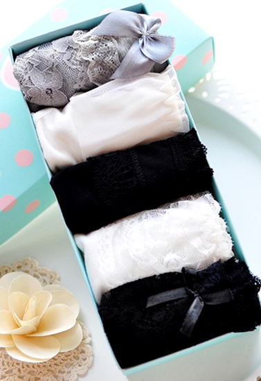 Cute & Sensational Lace Panties Gift Box